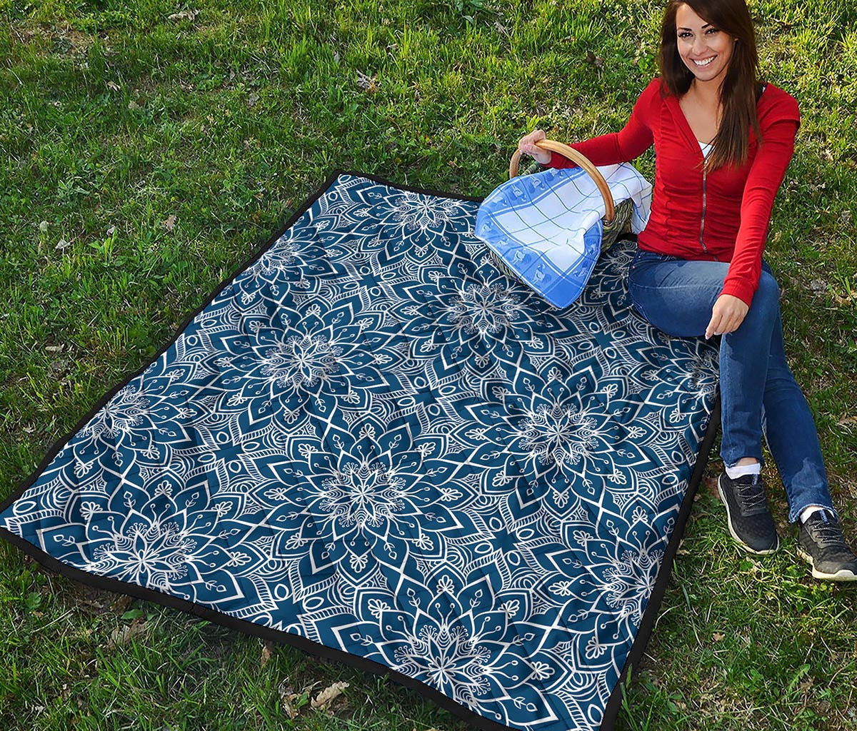 Blue And White Bohemian Mandala Print Quilt