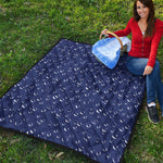 Blue And White Bubble Pattern Print Quilt