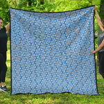 Blue And White DNA Pattern Print Quilt