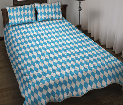 Blue And White Harlequin Pattern Print Quilt Bed Set