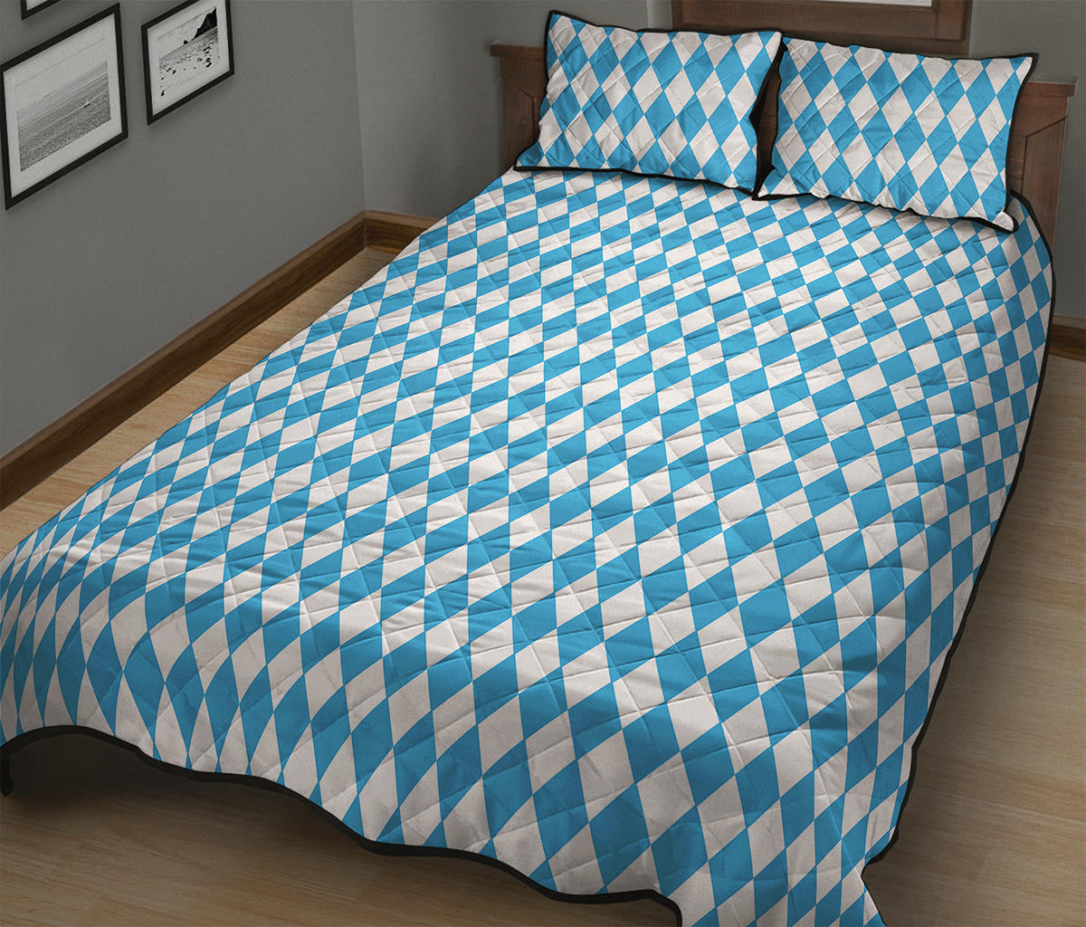 Blue And White Harlequin Pattern Print Quilt Bed Set