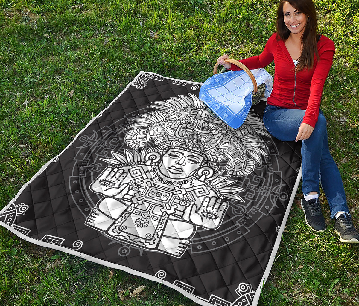 Blue And White Mayan Statue Print Quilt