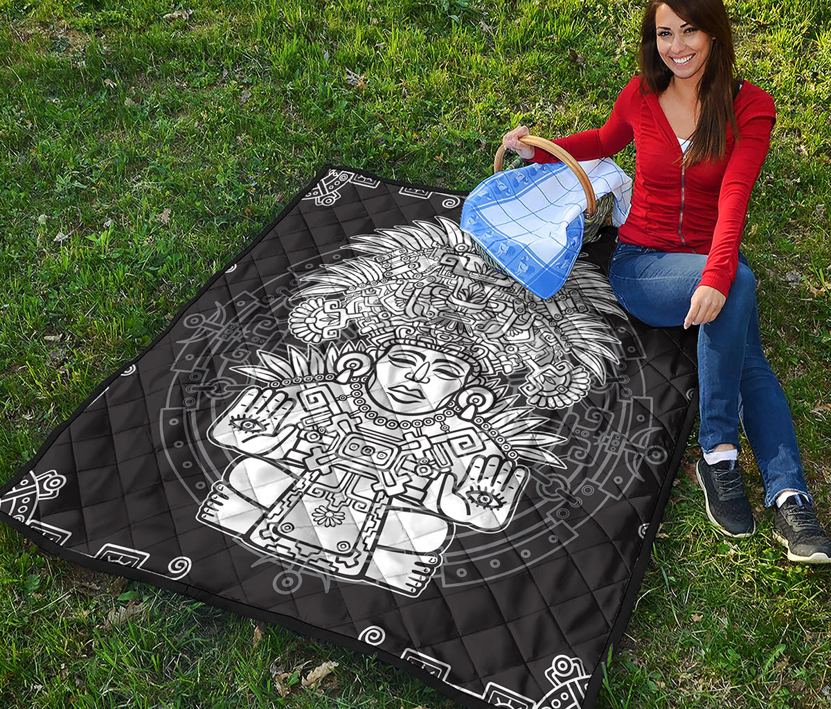 Blue And White Mayan Statue Print Quilt