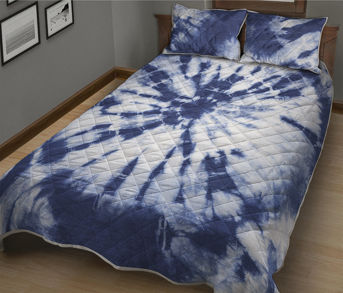 Blue And White Tie Dye Print Quilt Bed Set