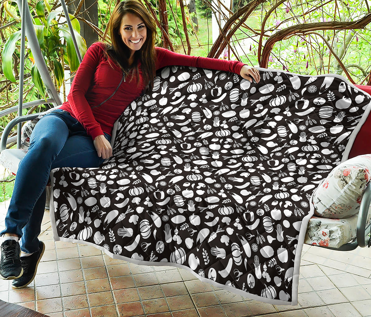 Blue And White Vegan Pattern Print Quilt