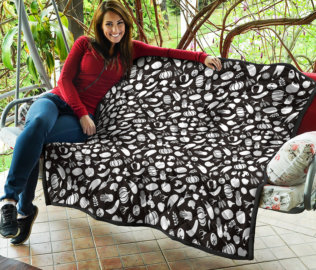 Blue And White Vegan Pattern Print Quilt