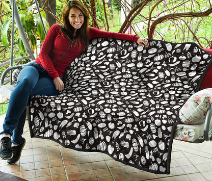Blue And White Vegan Pattern Print Quilt