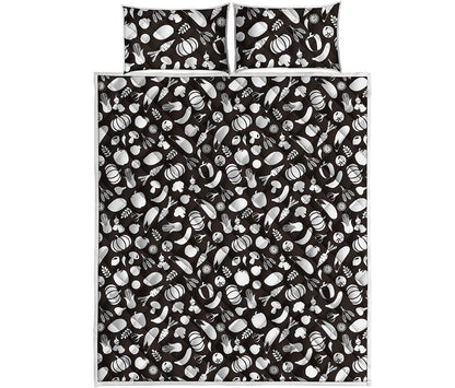 Blue And White Vegan Pattern Print Quilt Bed Set