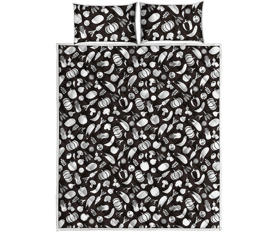 Blue And White Vegan Pattern Print Quilt Bed Set