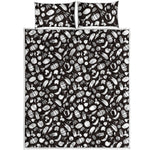 Blue And White Vegan Pattern Print Quilt Bed Set