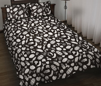 Blue And White Vegan Pattern Print Quilt Bed Set
