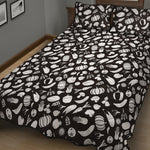 Blue And White Vegan Pattern Print Quilt Bed Set