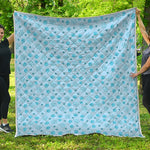 Blue Animal Paw Pattern Print Quilt