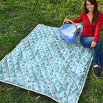 Blue Animal Paw Pattern Print Quilt