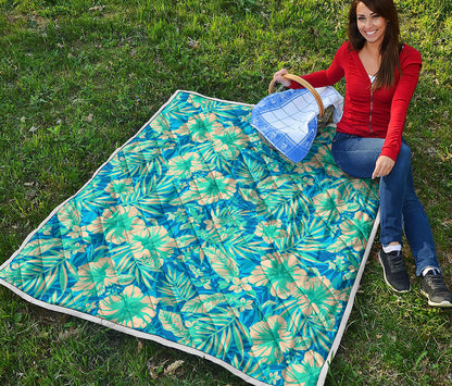 Blue Blossom Tropical Pattern Print Quilt