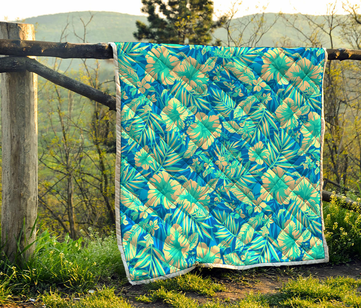 Blue Blossom Tropical Pattern Print Quilt