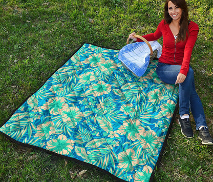 Blue Blossom Tropical Pattern Print Quilt