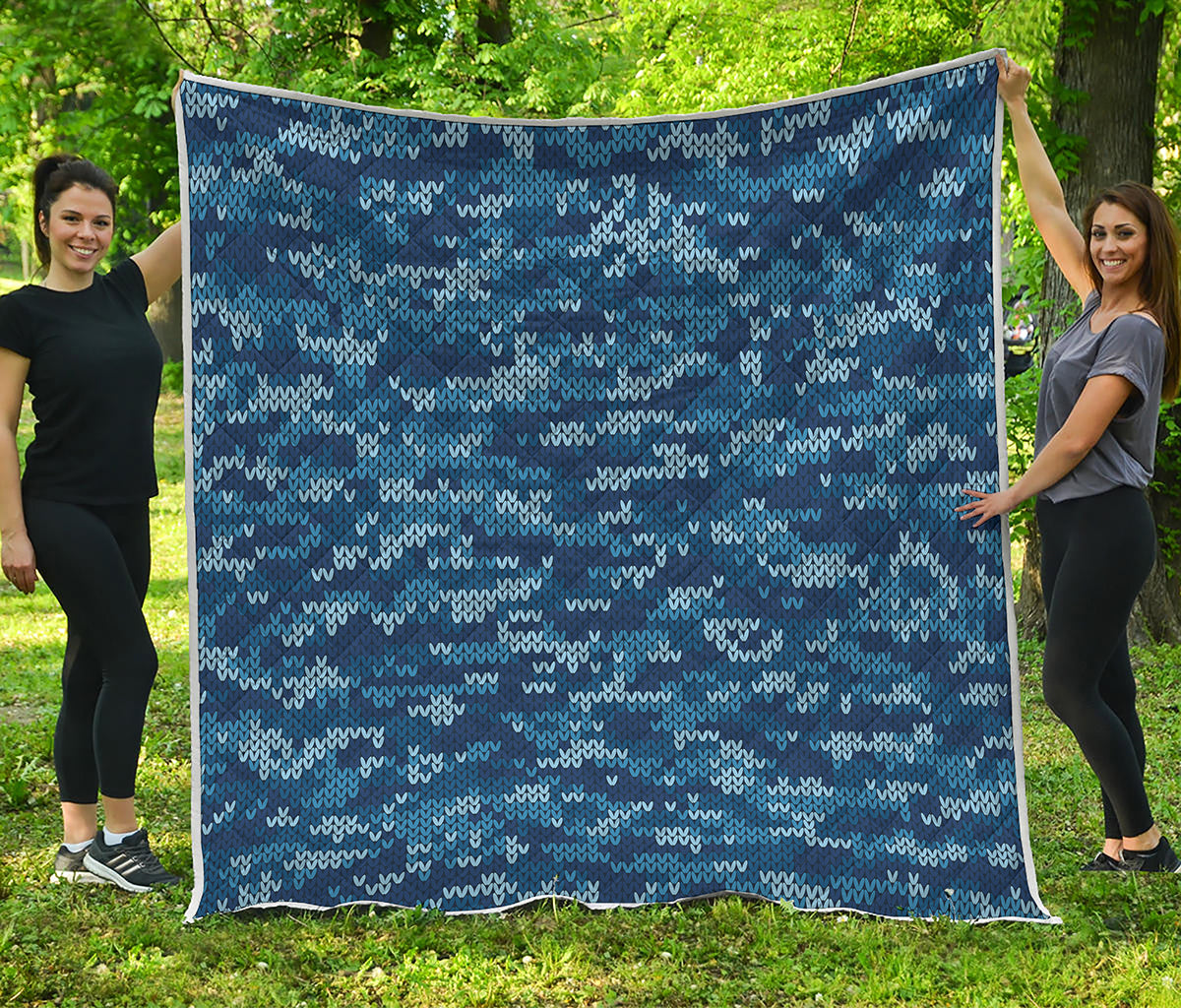 Blue Camouflage Knitted Pattern Print Quilt