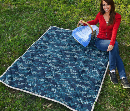 Blue Camouflage Knitted Pattern Print Quilt