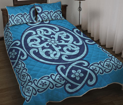 Blue Celtic Symbol Print Quilt Bed Set