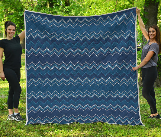 Blue Chevron Knitted Pattern Print Quilt