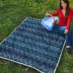 Blue Chevron Knitted Pattern Print Quilt