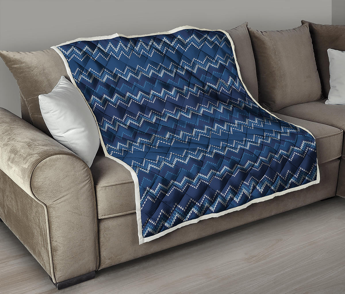 Blue Chevron Knitted Pattern Print Quilt