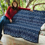 Blue Chevron Knitted Pattern Print Quilt