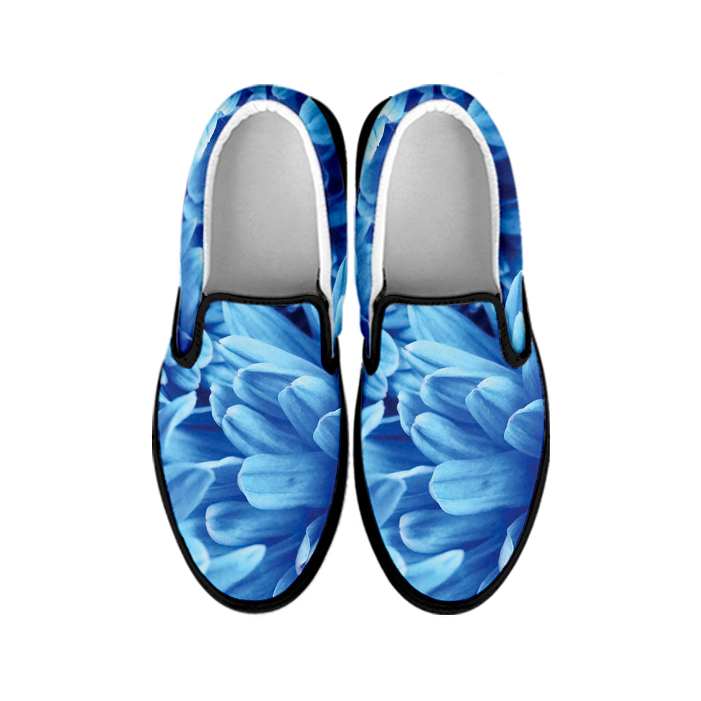 Blue Chrysanthemum Flower Print Black Slip On Shoes