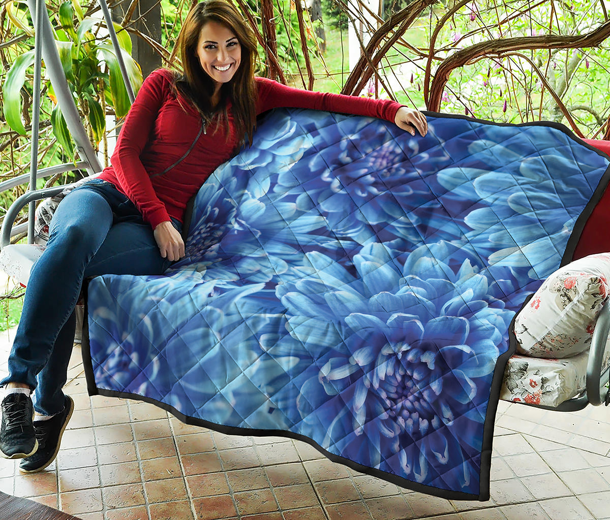 Blue Chrysanthemum Flower Print Quilt
