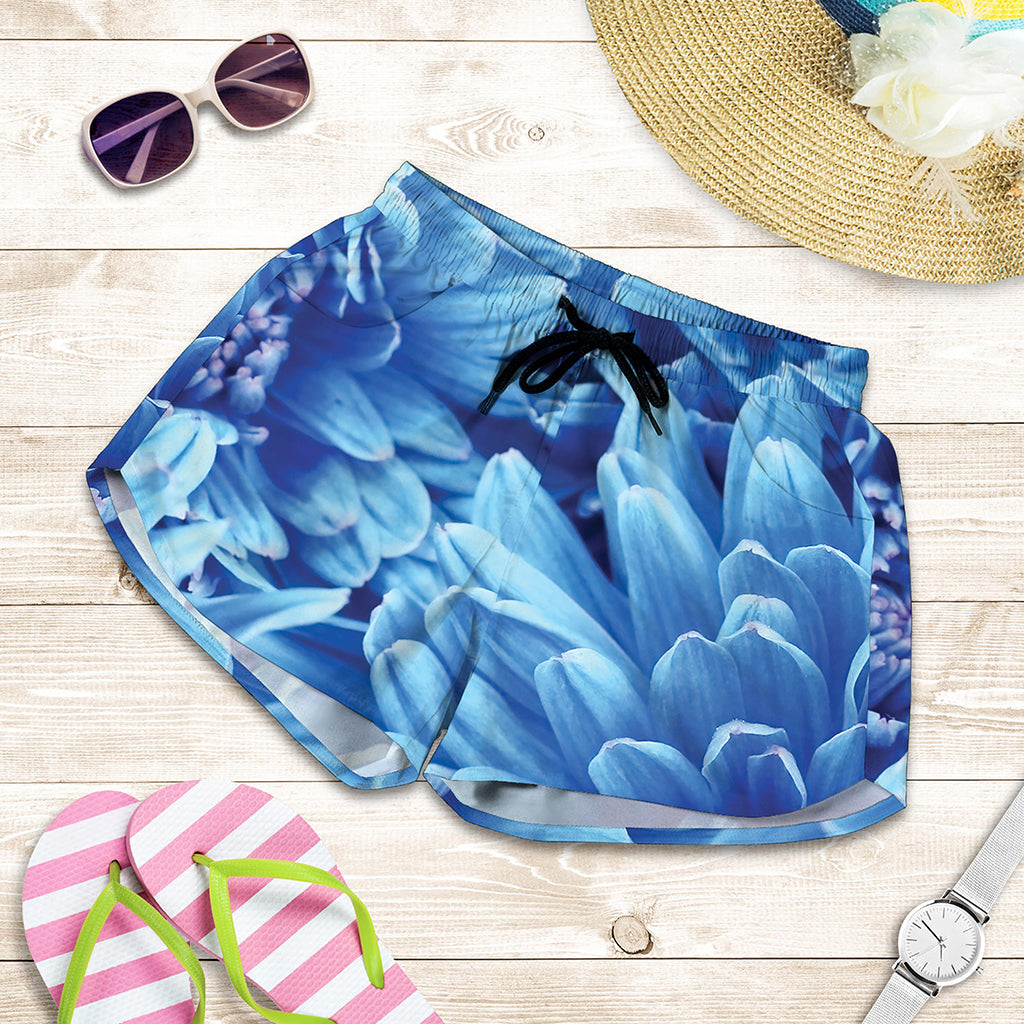 Blue Chrysanthemum Flower Print Women's Shorts