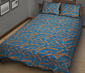 Blue Crispy Bacon Pattern Print Quilt Bed Set