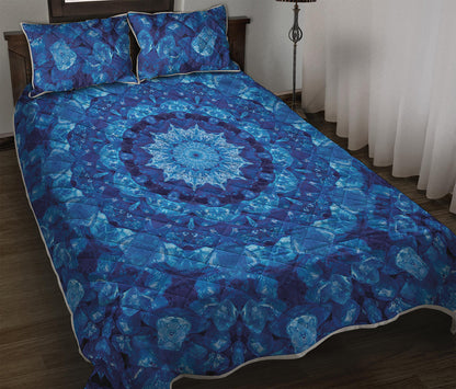 Blue Crystal Kaleidoscope Print Quilt Bed Set