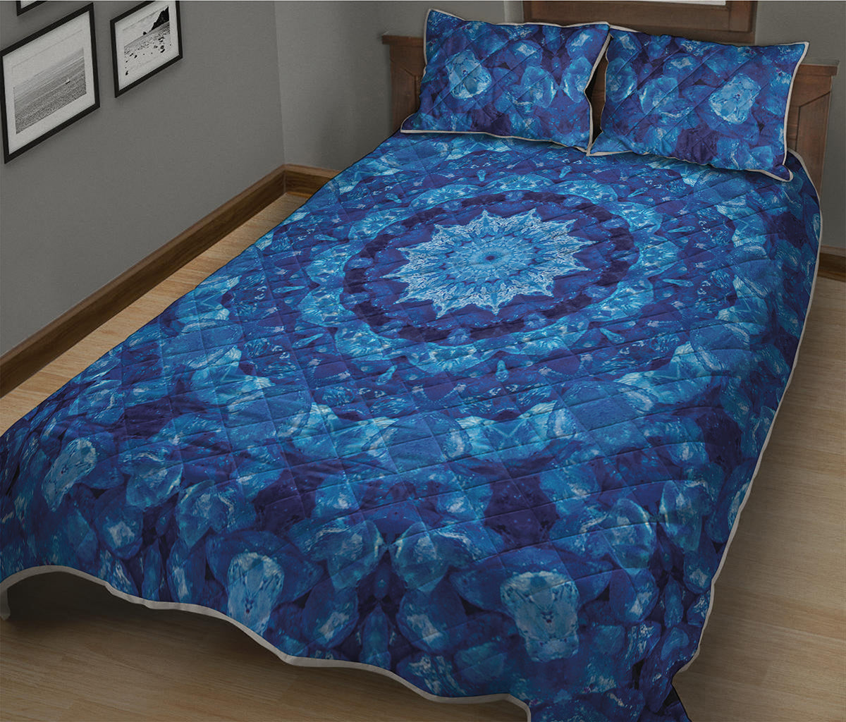 Blue Crystal Kaleidoscope Print Quilt Bed Set