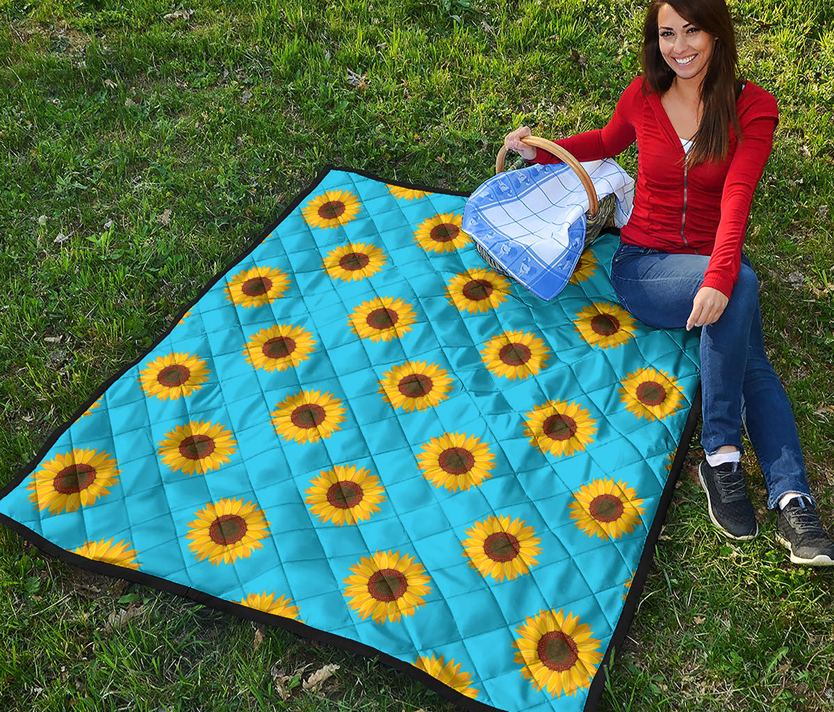 Blue Cute Sunflower Pattern Print Quilt