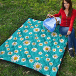 Blue Daisy Flower Pattern Print Quilt