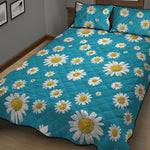 Blue Daisy Flower Pattern Print Quilt Bed Set