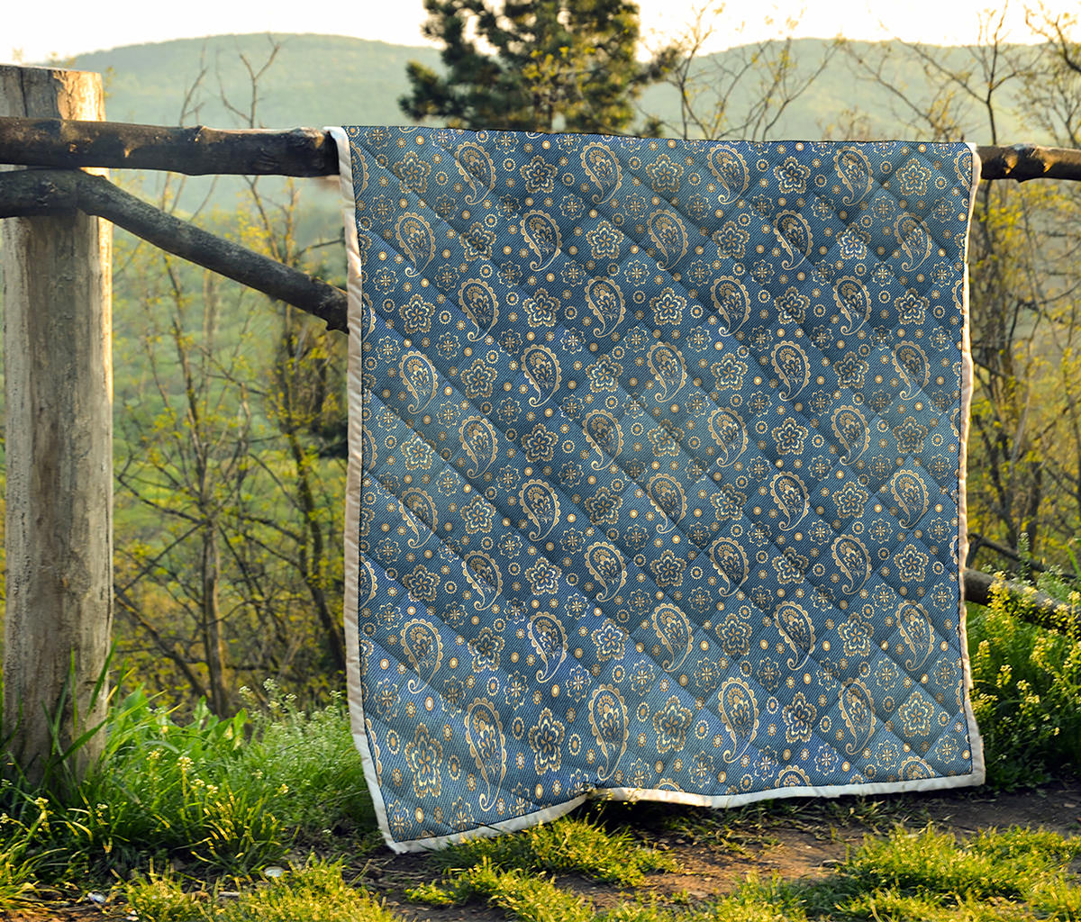 Blue Denim Western Paisley Print Quilt