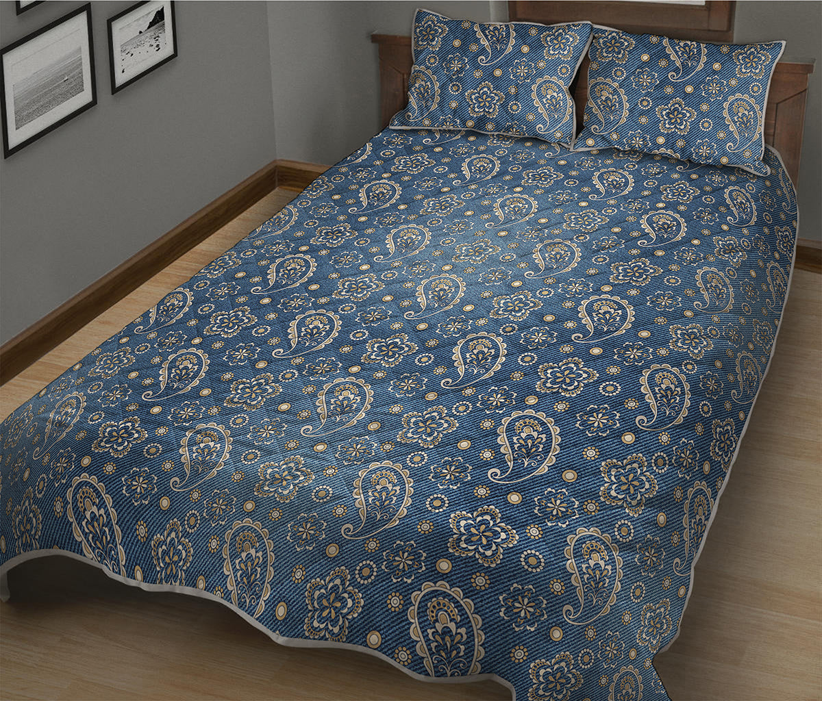 Blue Denim Western Paisley Print Quilt Bed Set