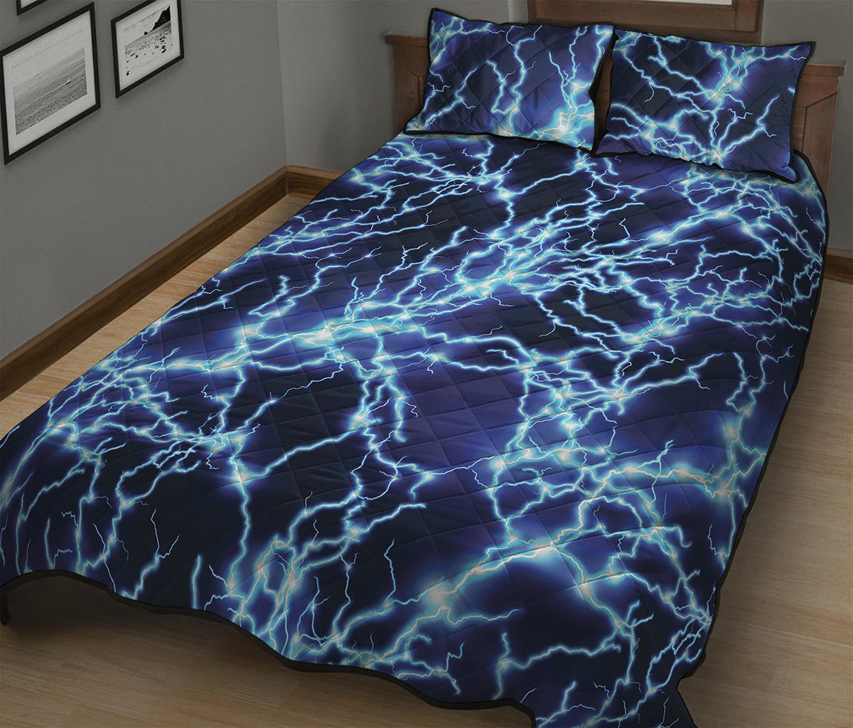 Blue Electric Lightning Print Quilt Bed Set