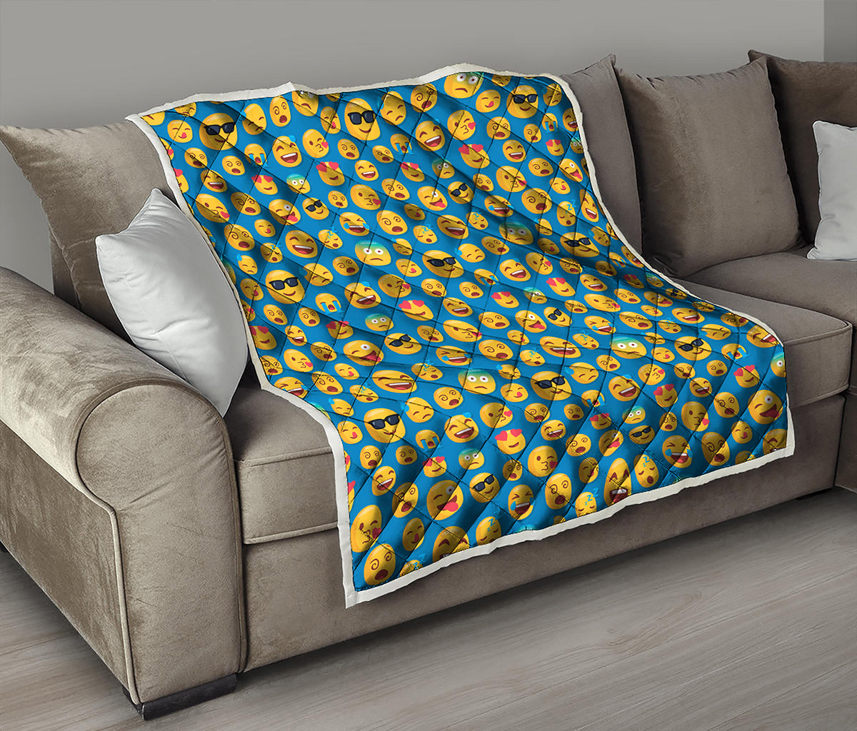 Blue Emoji Pattern Print Quilt
