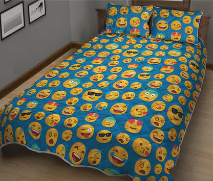Blue Emoji Pattern Print Quilt Bed Set