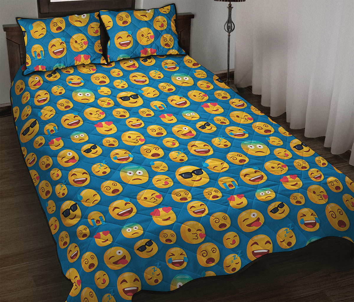 Blue Emoji Pattern Print Quilt Bed Set