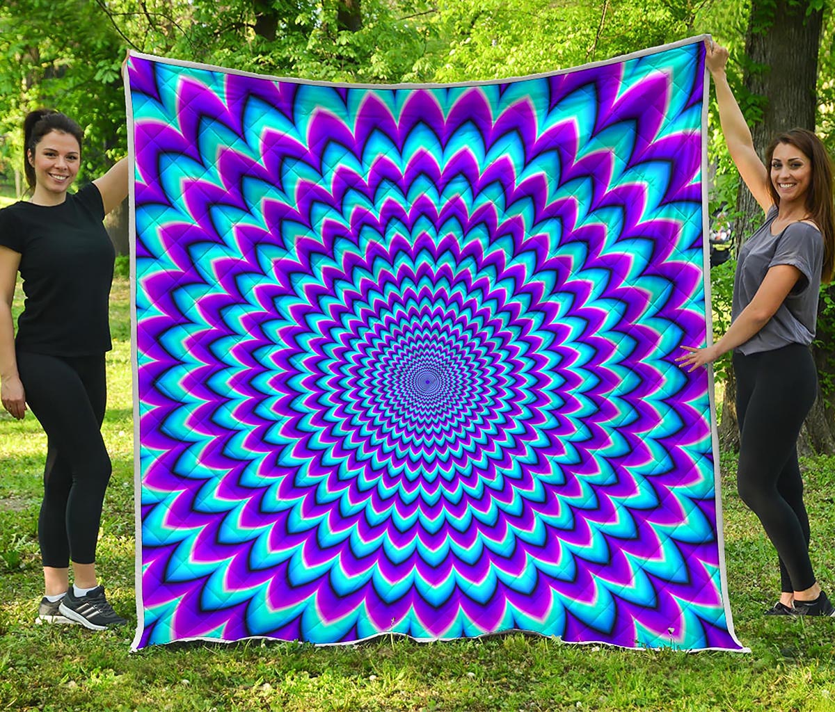 Blue Expansion Moving Optical Illusion Quilt