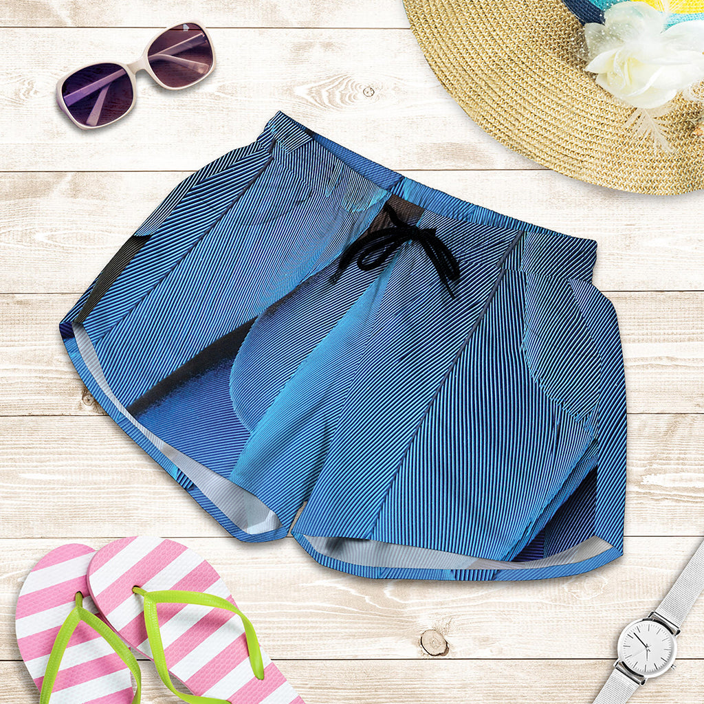 Blue Feather Print Women's Shorts