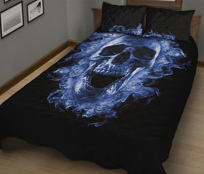 Blue Flaming Skull Print Quilt Bed Set