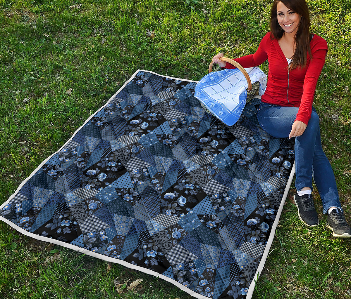 Blue Flower Patchwork Pattern Print Quilt