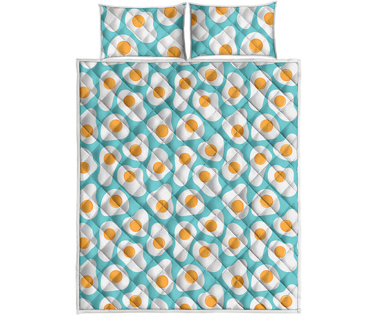 Blue Fried Eggs Pattern Print Quilt Bed Set
