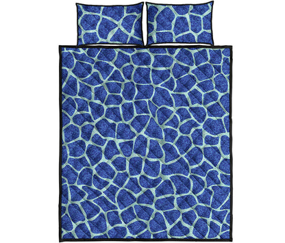 Blue Giraffe Print Quilt Bed Set