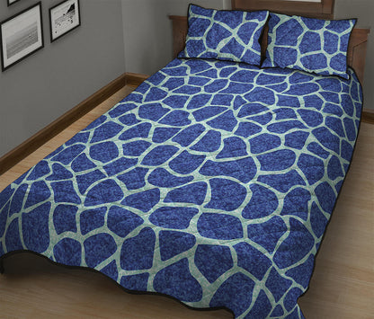 Blue Giraffe Print Quilt Bed Set